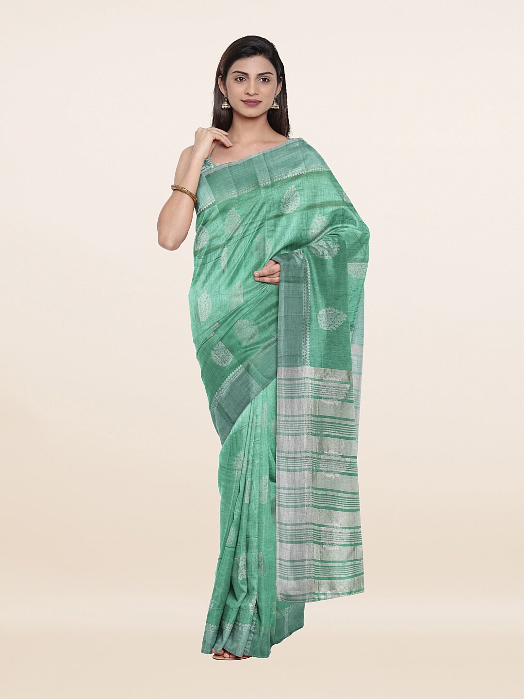 

Pothys Green & Silver-Toned Ethnic Motifs Zari Jute Silk Saree