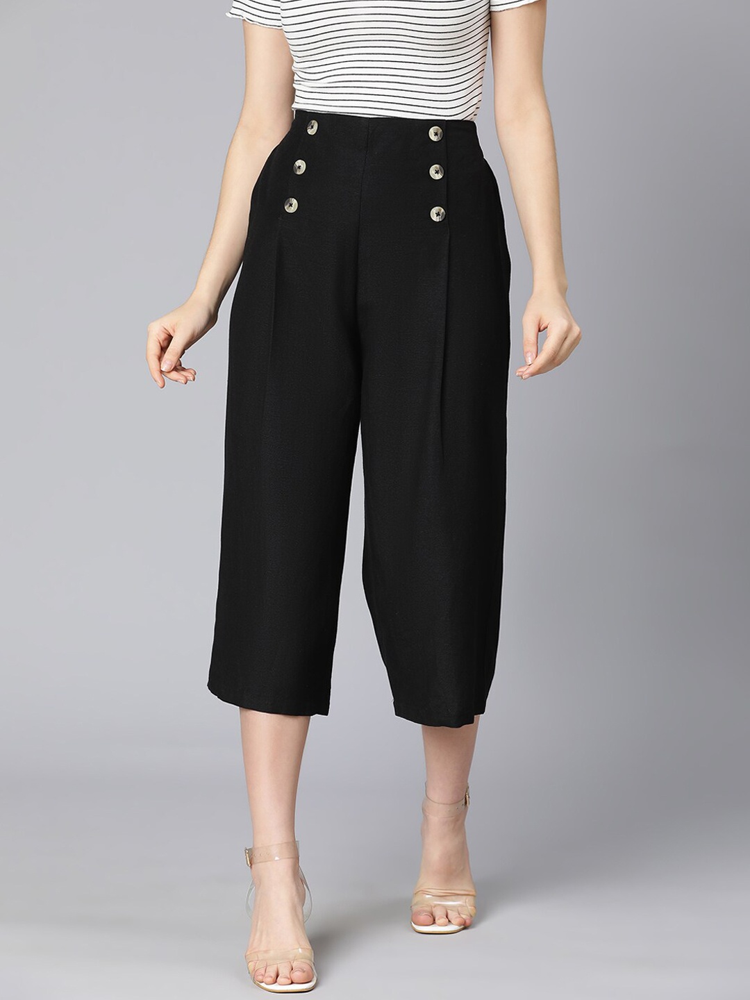 

Oxolloxo Women Black Flared Pleated Mid- Rise Culottes Trousers