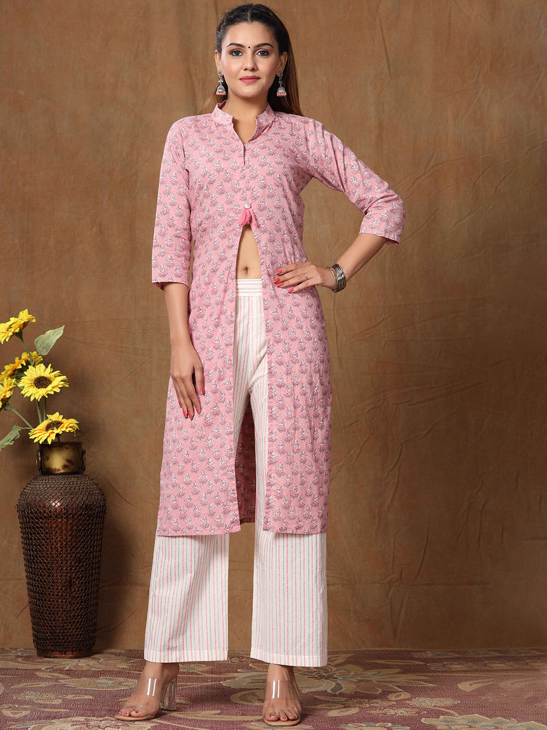 

MIRAVAN Women Pink Embroidered Layered Pure Cotton Kurti with Palazzos