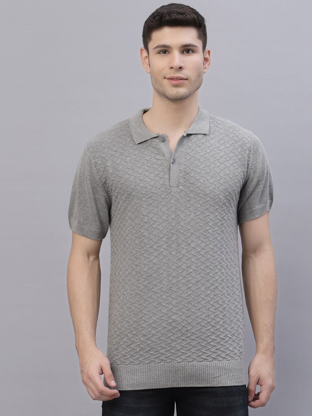 

Style Quotient Men Grey Polo Collar T-shirt