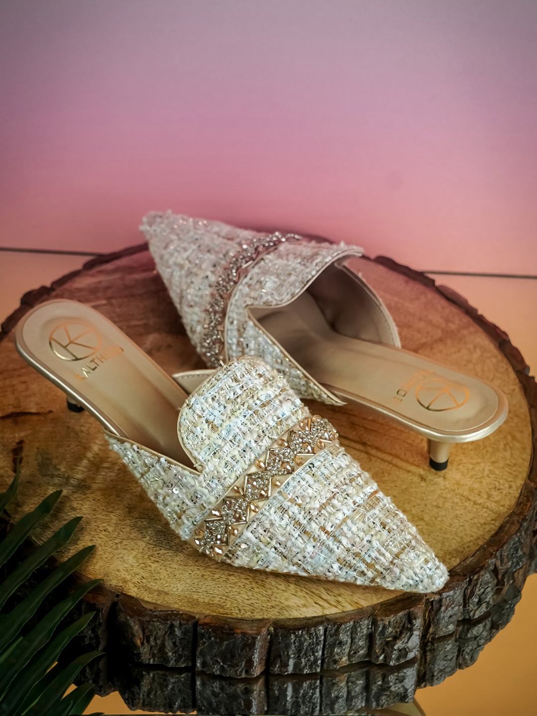 

KALTHEOS Gold-Toned Embellished Party Kitten Mules