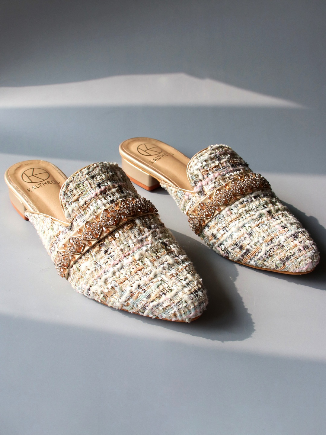 

KALTHEOS Gold-Toned Embellished Mules