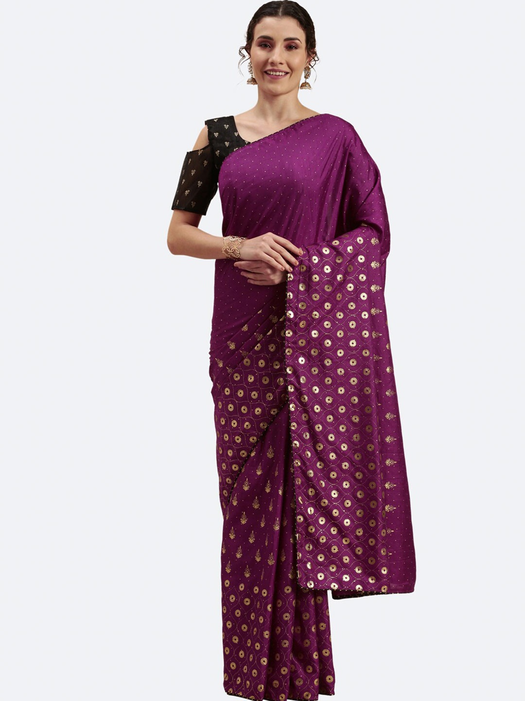 

Satrani Magenta & Gold-Toned Saree
