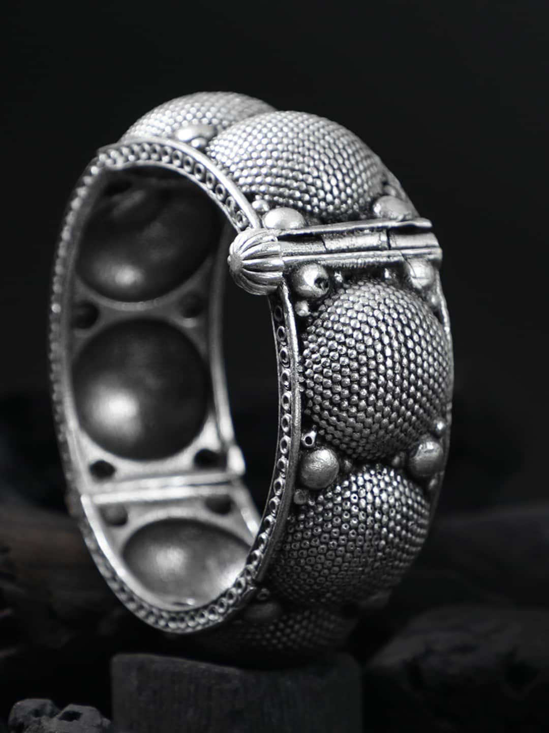 

Adwitiya Collection Oxidised Silver-Plated Bangle