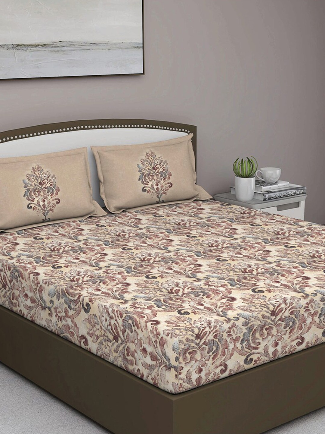 

GM Beige & Brown Ethnic Motifs 180 TC Queen Bedsheet with 2 Pillow Covers