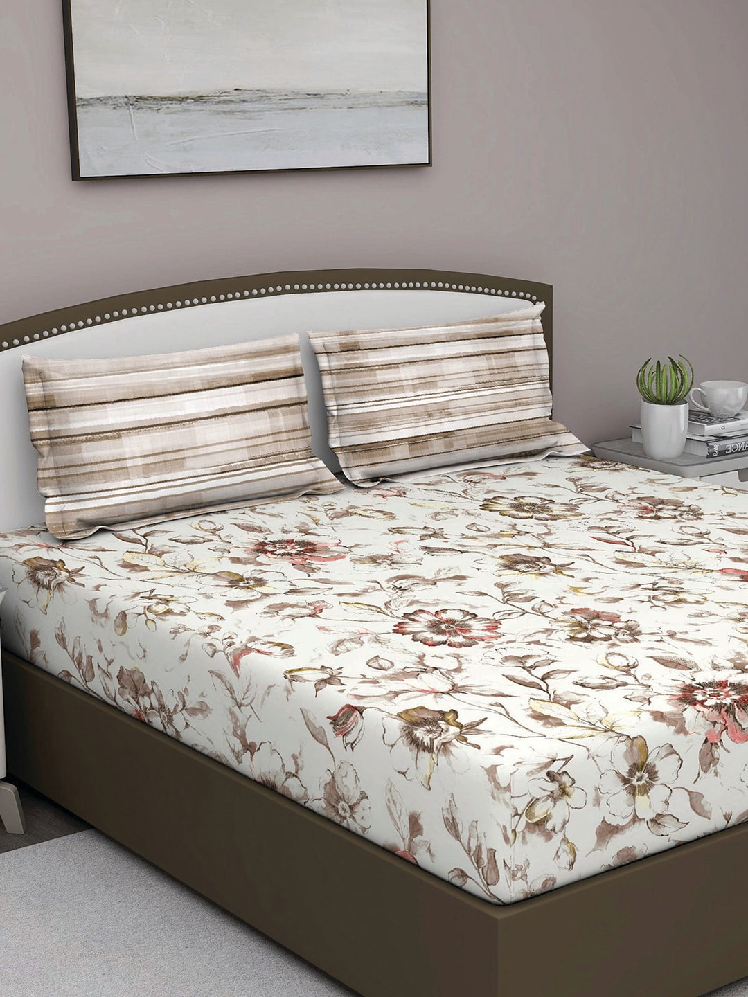 

GM Beige & Brown Floral 180 TC Queen Bedsheet with 2 Pillow Covers