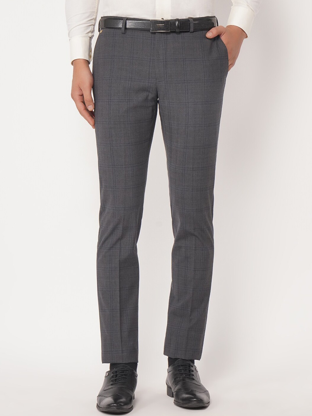 

Blackberrys Men Grey Checked B-95 Slim Fit Woollen Formal Trousers