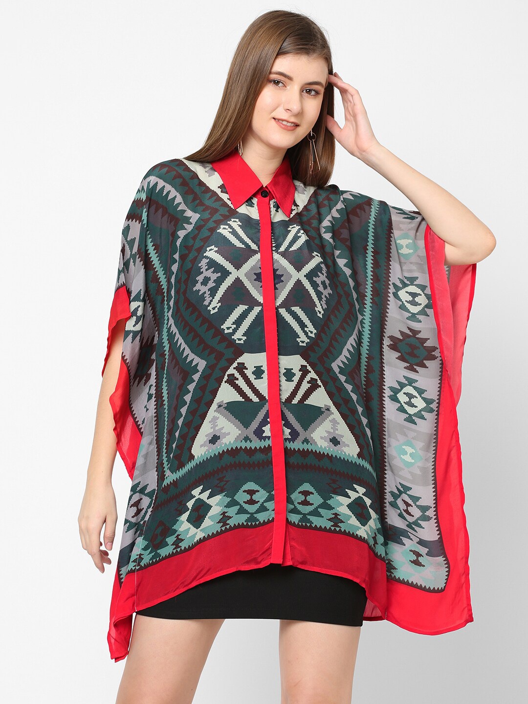 

Cloth Haus India Green & White Viscose Rayon Printed Kaftan Shirt