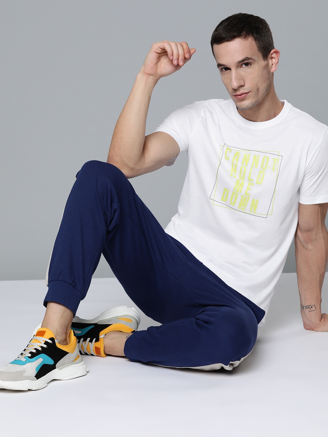 

HRX By Hrithik Roshan Lifestyle Men Optic White Bio-Wash Brand Carrier T-shirt, Off white