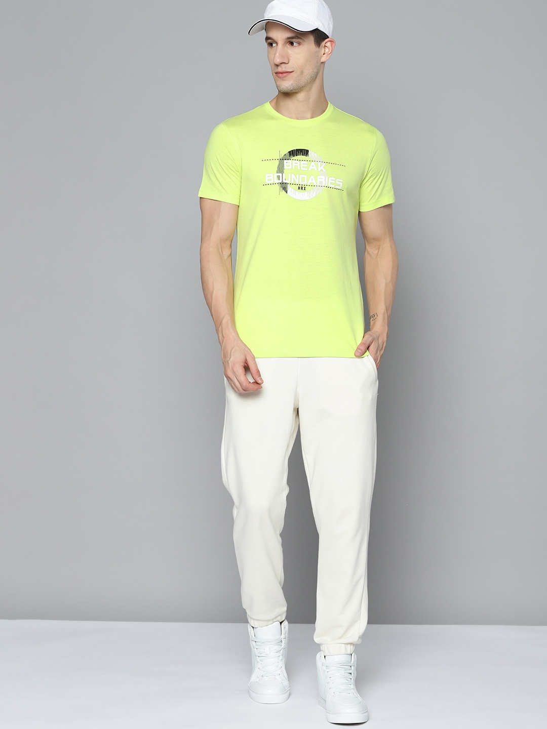 

HRX By Hrithik Roshan Lifestyle Men Sulphur Spring Bio-Wash Brand carrier Tshirts, Lime green