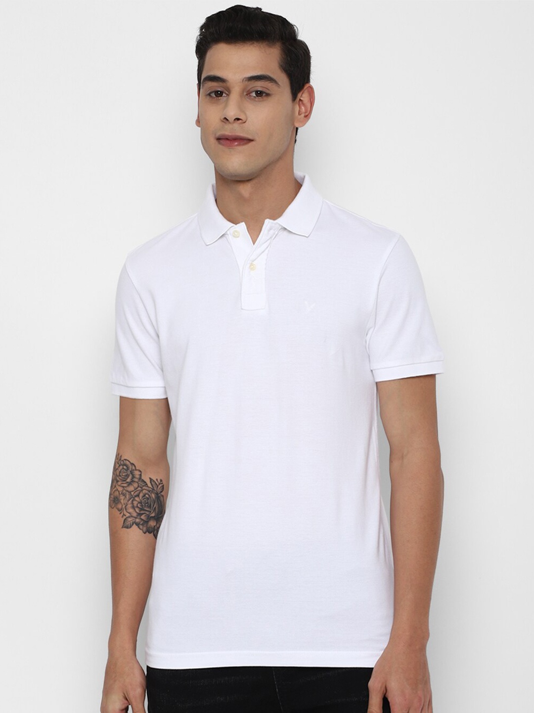 

AMERICAN EAGLE OUTFITTERS Men White Polo Collar T-shirt