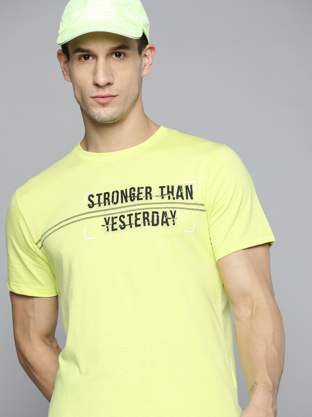 

HRX By Hrithik Roshan Lifestyle Men Lime Green & Black Bio-Wash Brand Carrier T-Shirts