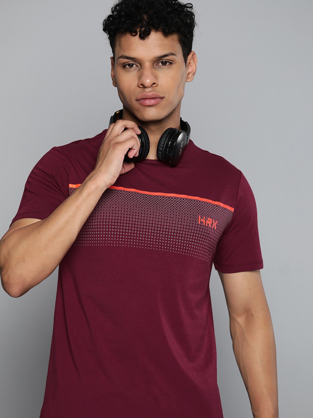 

HRX By Hrithik Roshan Training Antimicrobial Brand Carrier T-shirt, Maroon