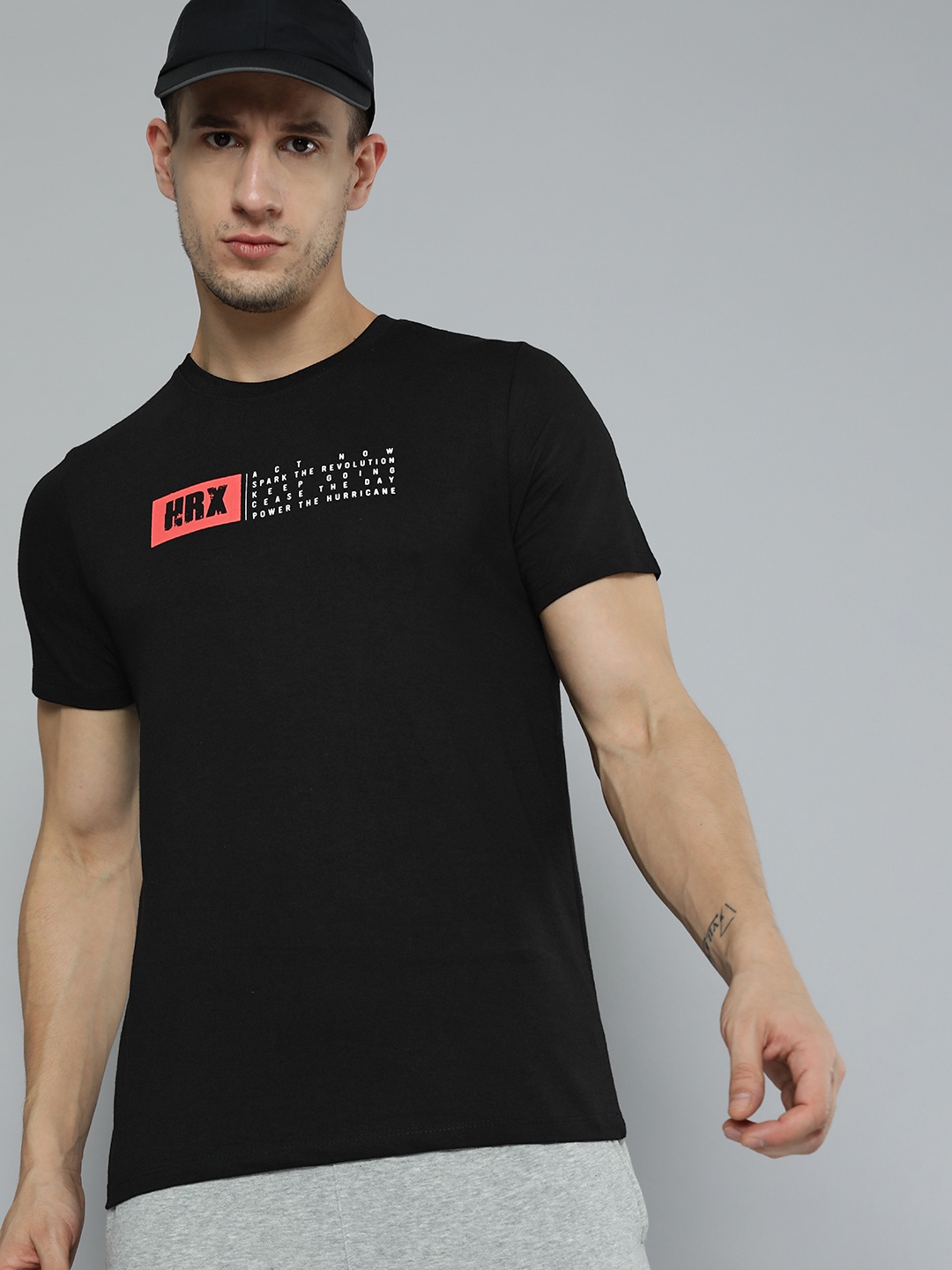 

HRX By Hrithik Roshan Lifestyle Men Jet Black Bio-Wash Brand Carrier Tshirt