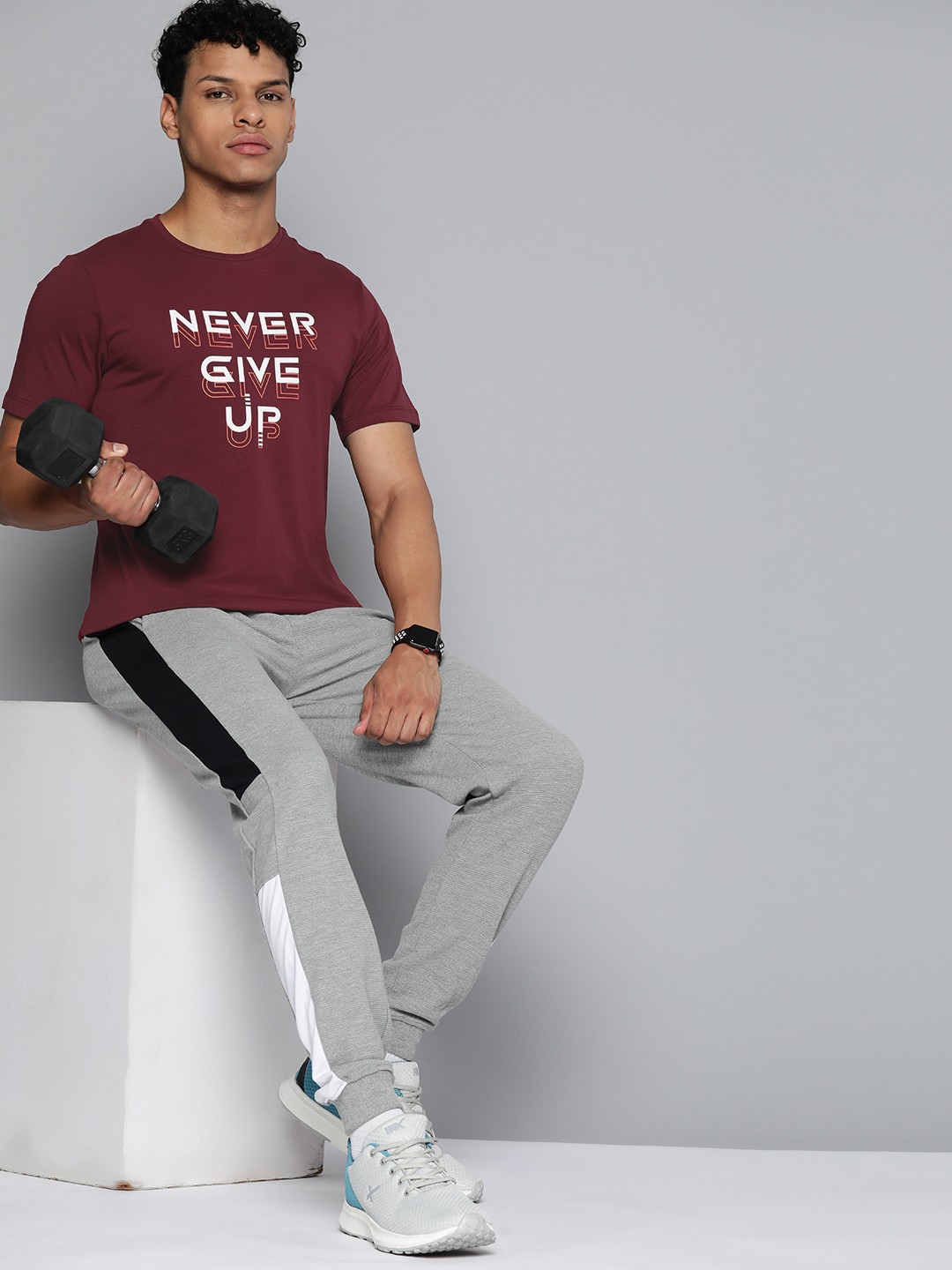 

HRX By Hrithik Roshan Training Antimicrobial Brand Carrier T-shirt, Maroon