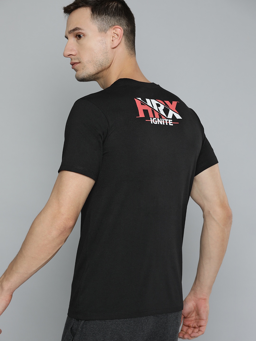 

HRX By Hrithik Roshan Lifestyle Men Jet Black Bio-Wash Brand Carrier Tshirt