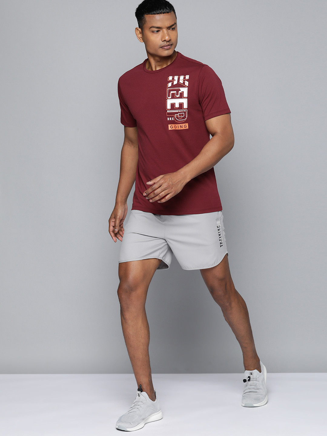 

HRX By Hrithik Roshan Training Antimicrobial & Rapid-Dry Brand Carrier T-shirt, Maroon