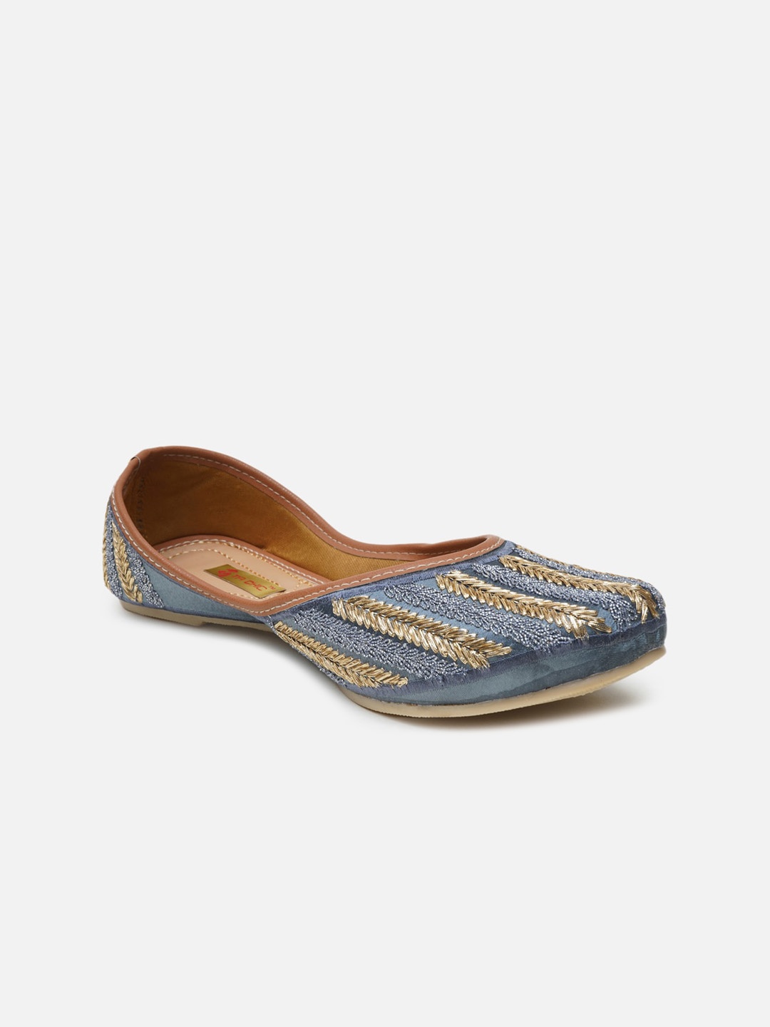 

Ta Chic Women Grey Printed Leather Ethnic Mojaris Flats