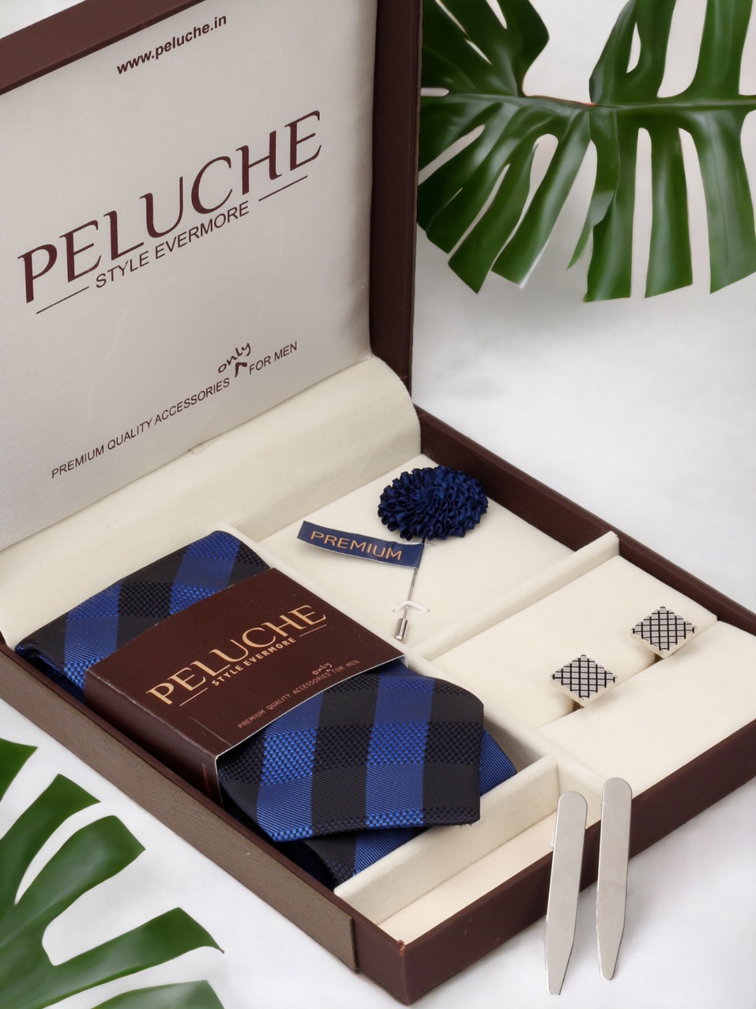 

PELUCHE Men Blue & Black Accessory Gift Set