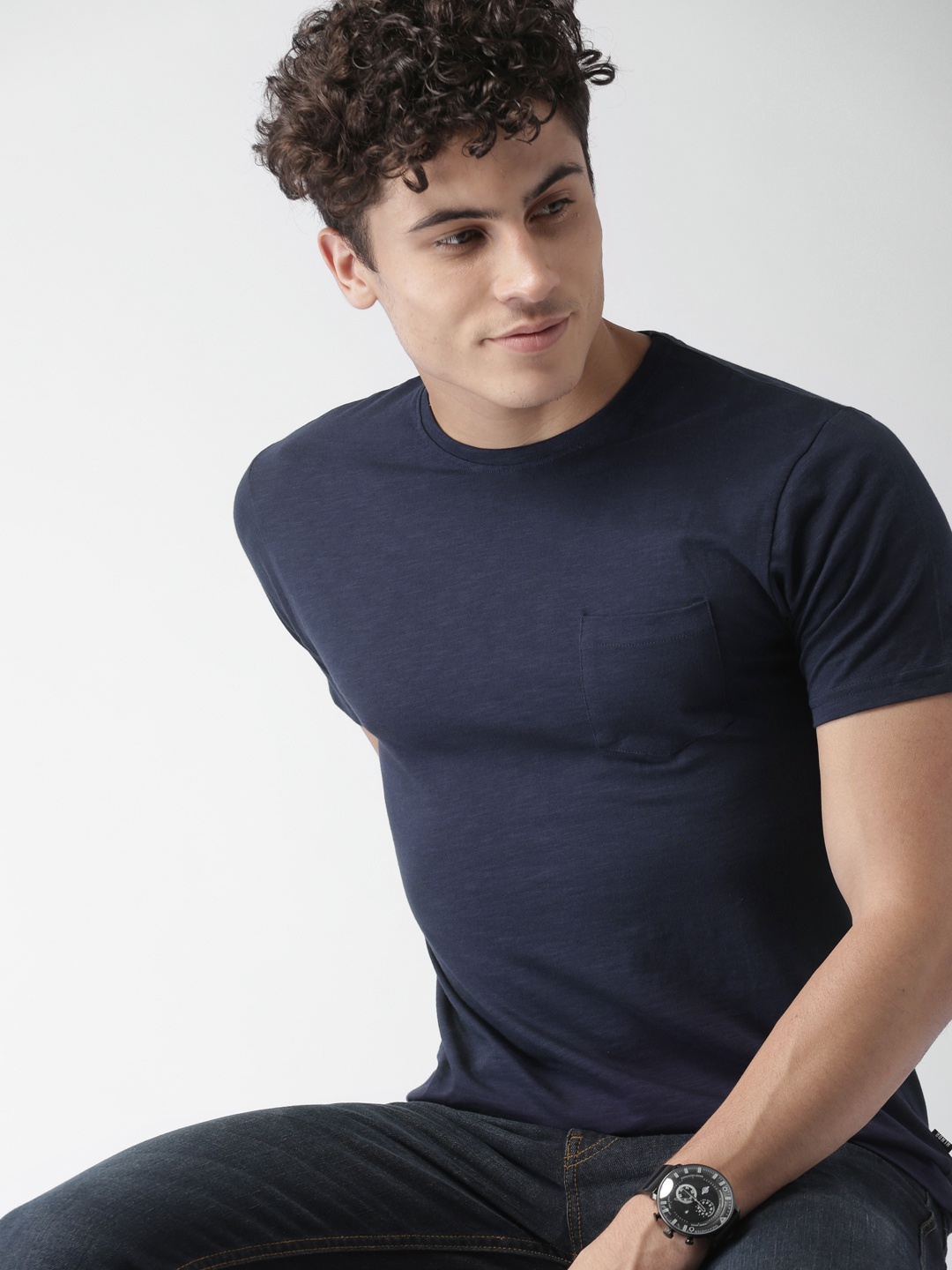 

HIGHLANDER Men Navy Solid Round Neck Pure Cotton T-shirt, Navy blue