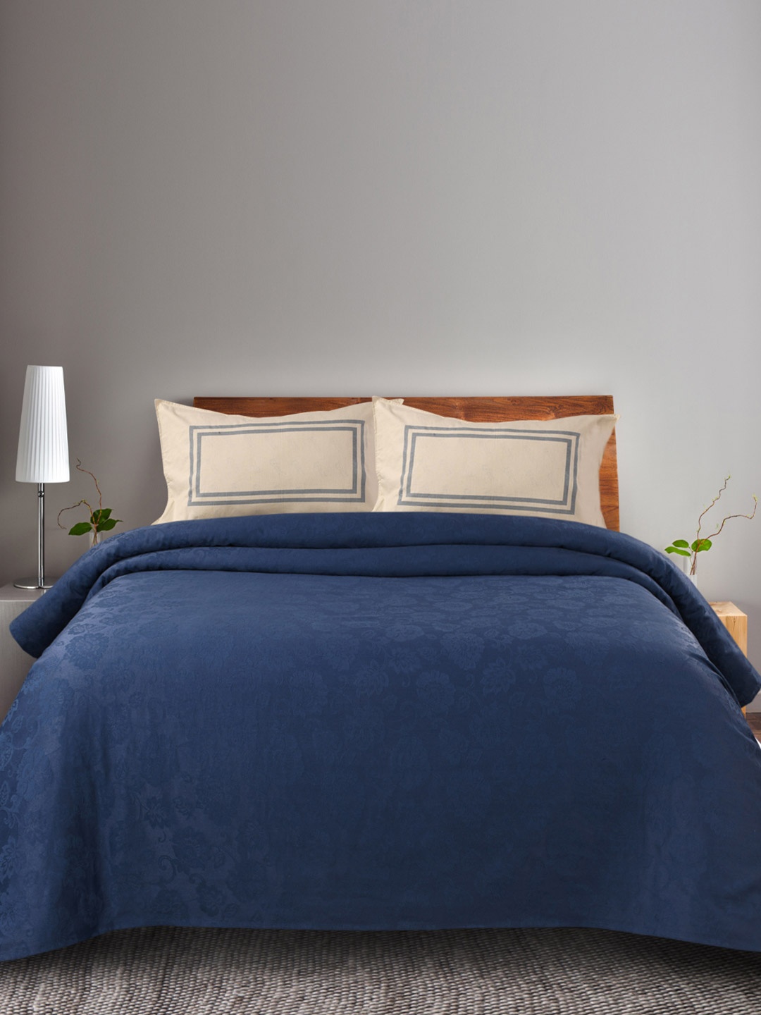 

Saral Home Blue 160 TC King Bedsheet with 2 Pillow Covers