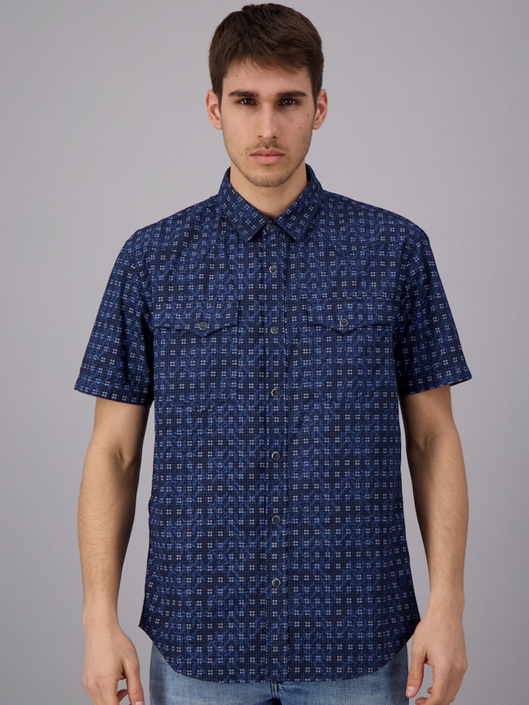 

FREESOUL Men Blue Printed Casual Shirt