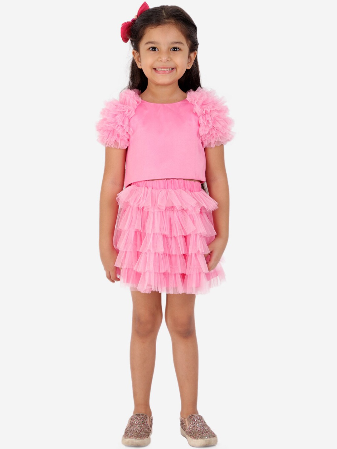 

KidsDew Girls Pink Ruffle Clothing Set