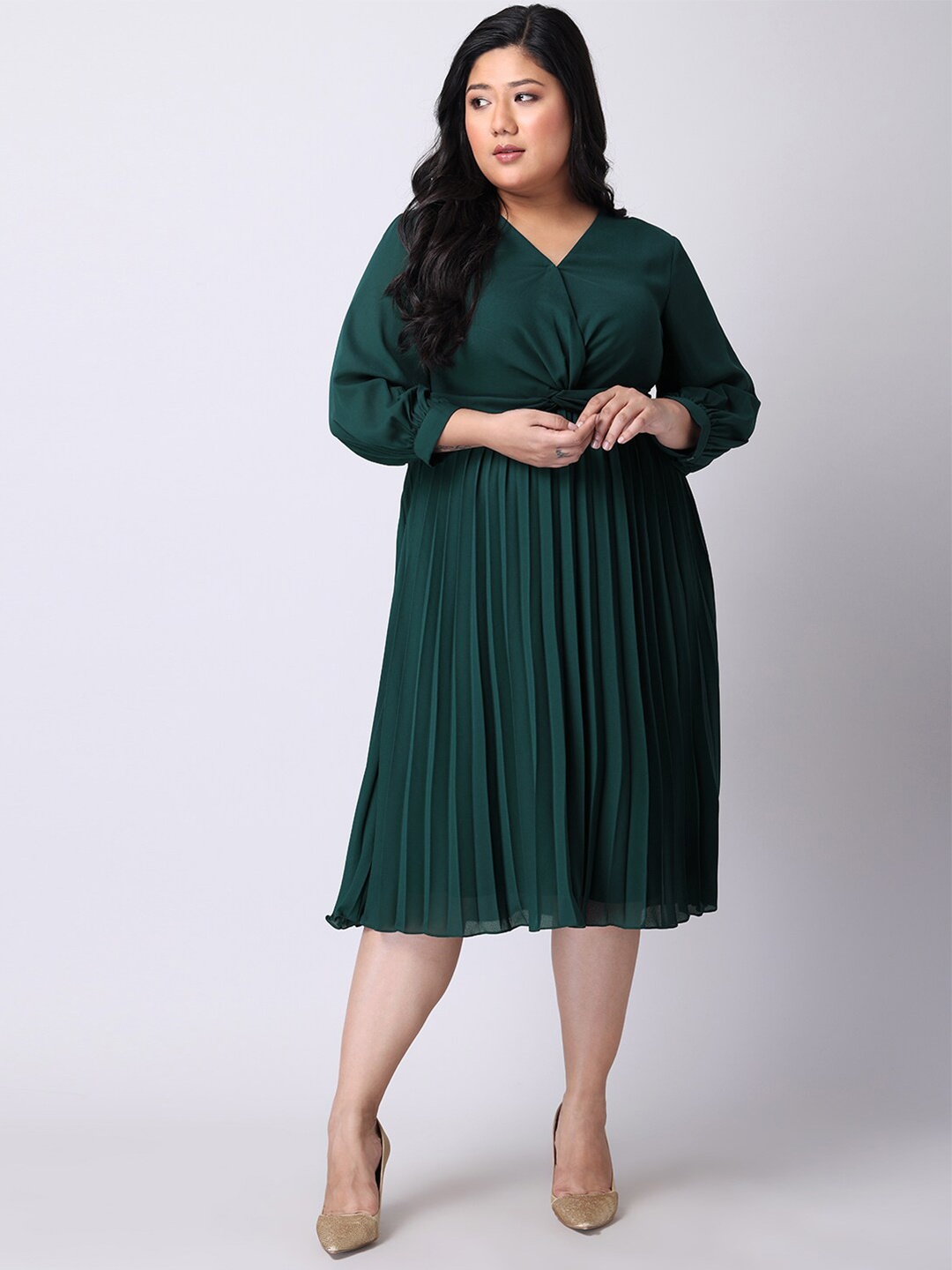

FabAlley Curve Women Green Solid Crepe Dress