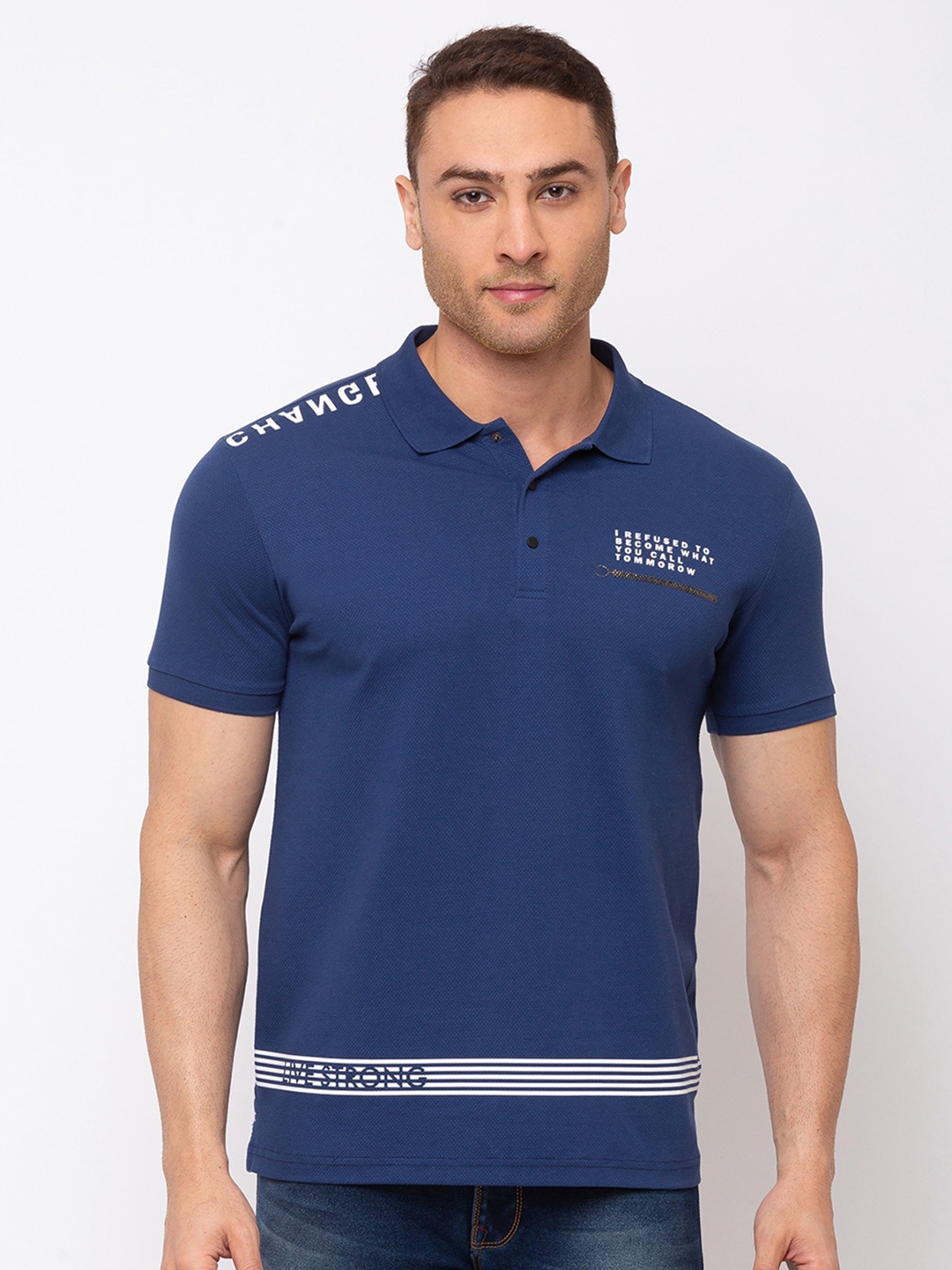 

Status Quo Men Blue & White Typography Printed Polo Collar T-shirt
