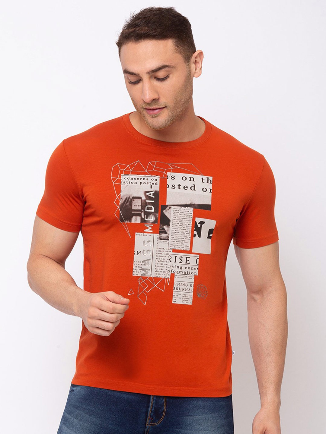 

Status Quo Men Rust & Off White Printed T-shirt