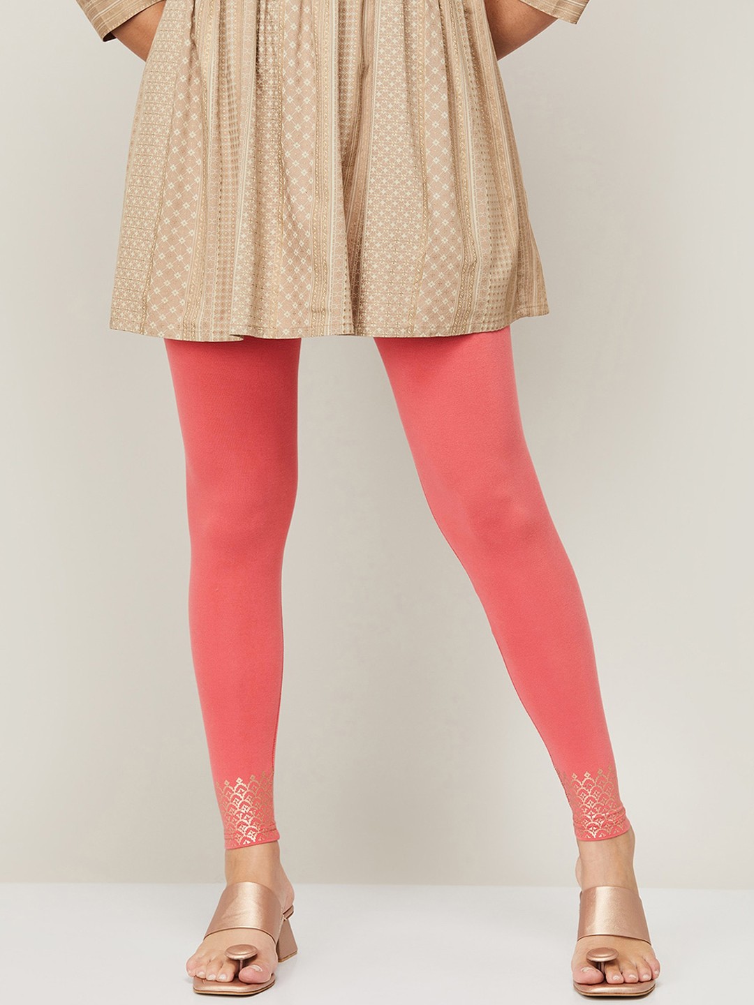 

Melange by Lifestyle Women Coral-Colored Ankle-Length Leggings