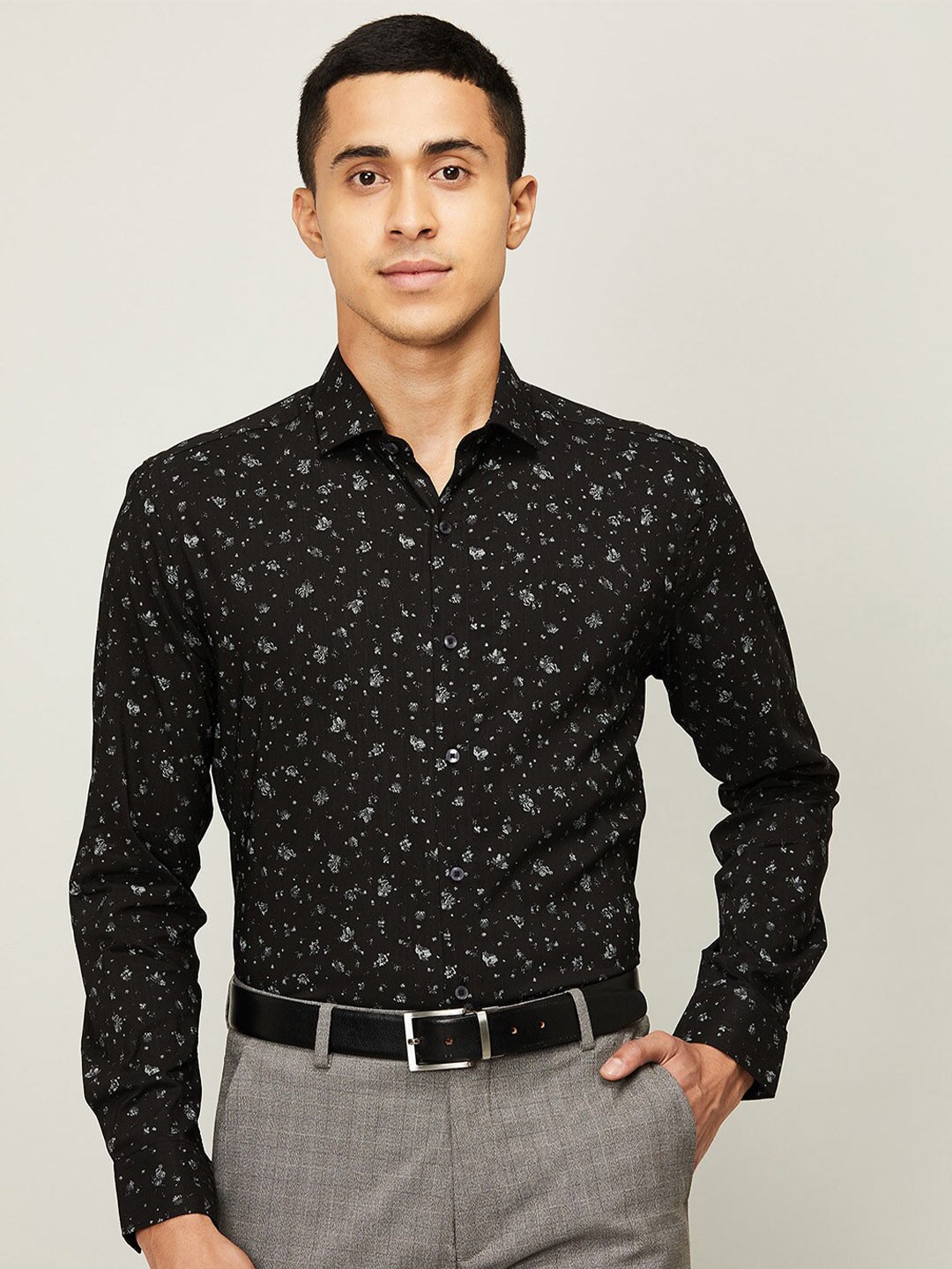 

CODE by Lifestyle Men Black Slim Fit Printed Formal Shirt