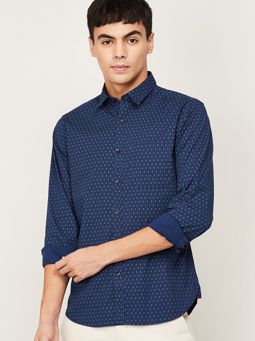 

CODE by Lifestyle Men Navy Blue Slim Fit Printed Casual Shirt