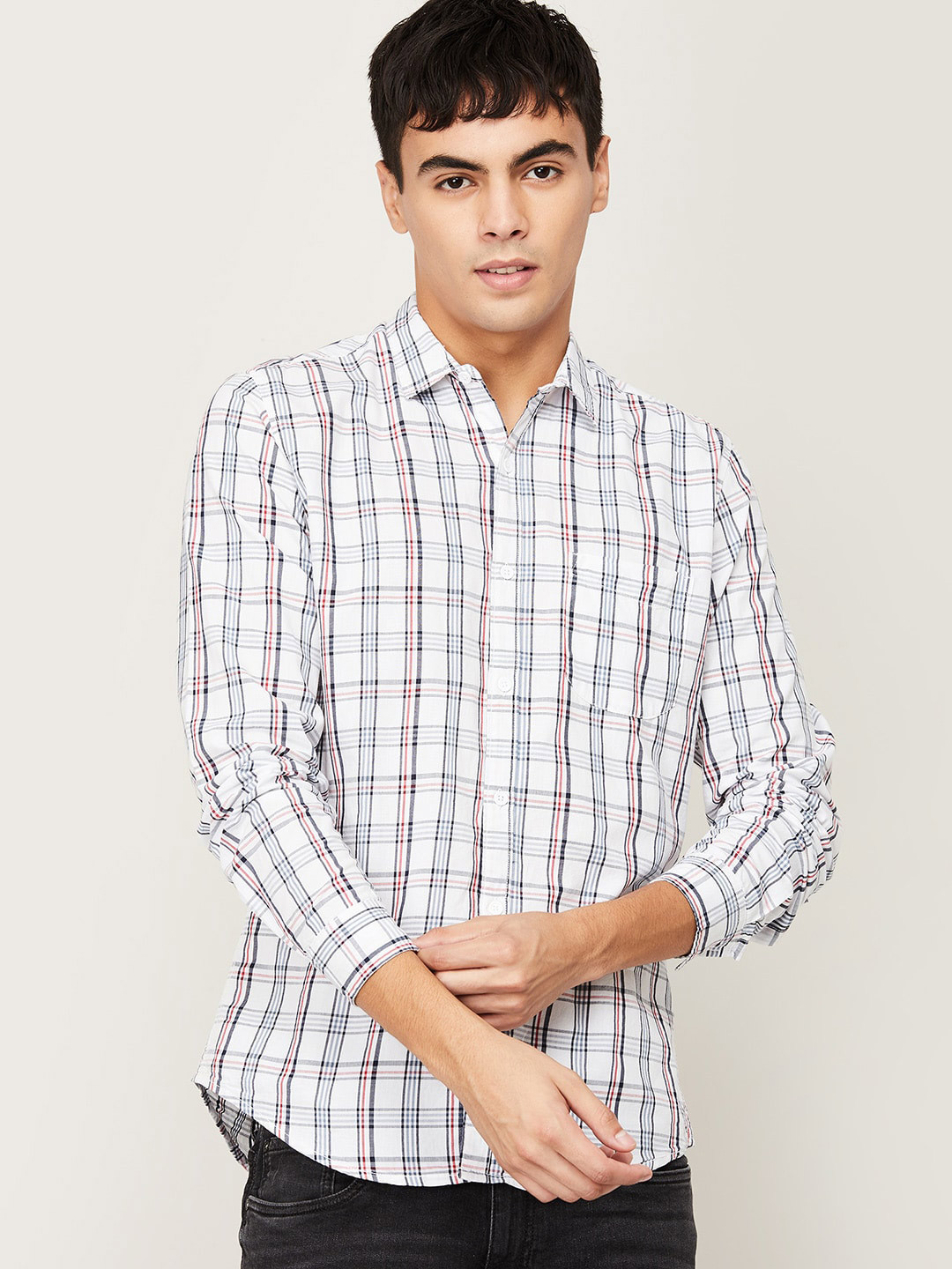 

Fame Forever by Lifestyle Men White Slim Fit Checked Casual Shirt