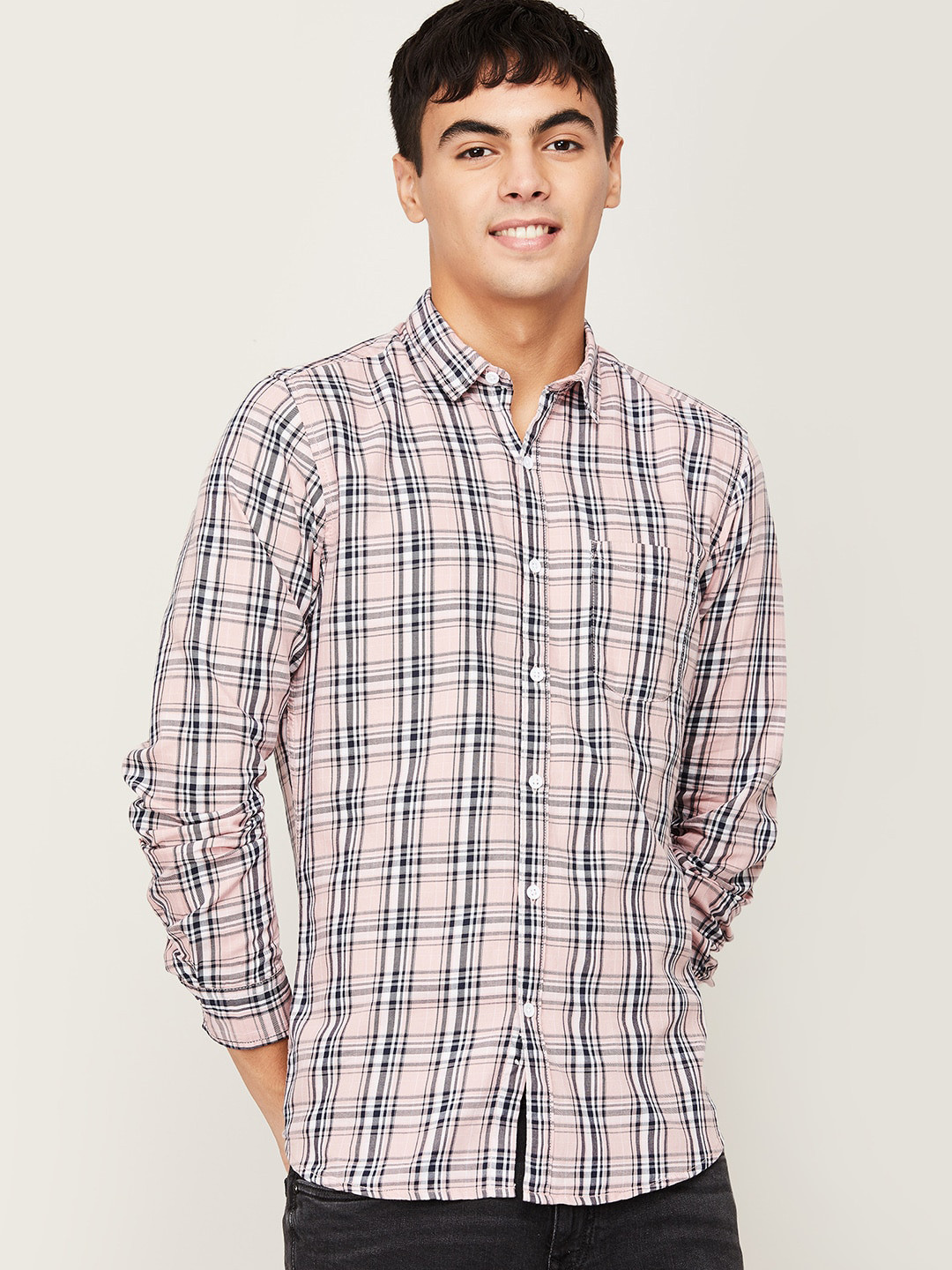 

Fame Forever by Lifestyle Men Pink Checked Cotton Slim Fit Casual Shirt