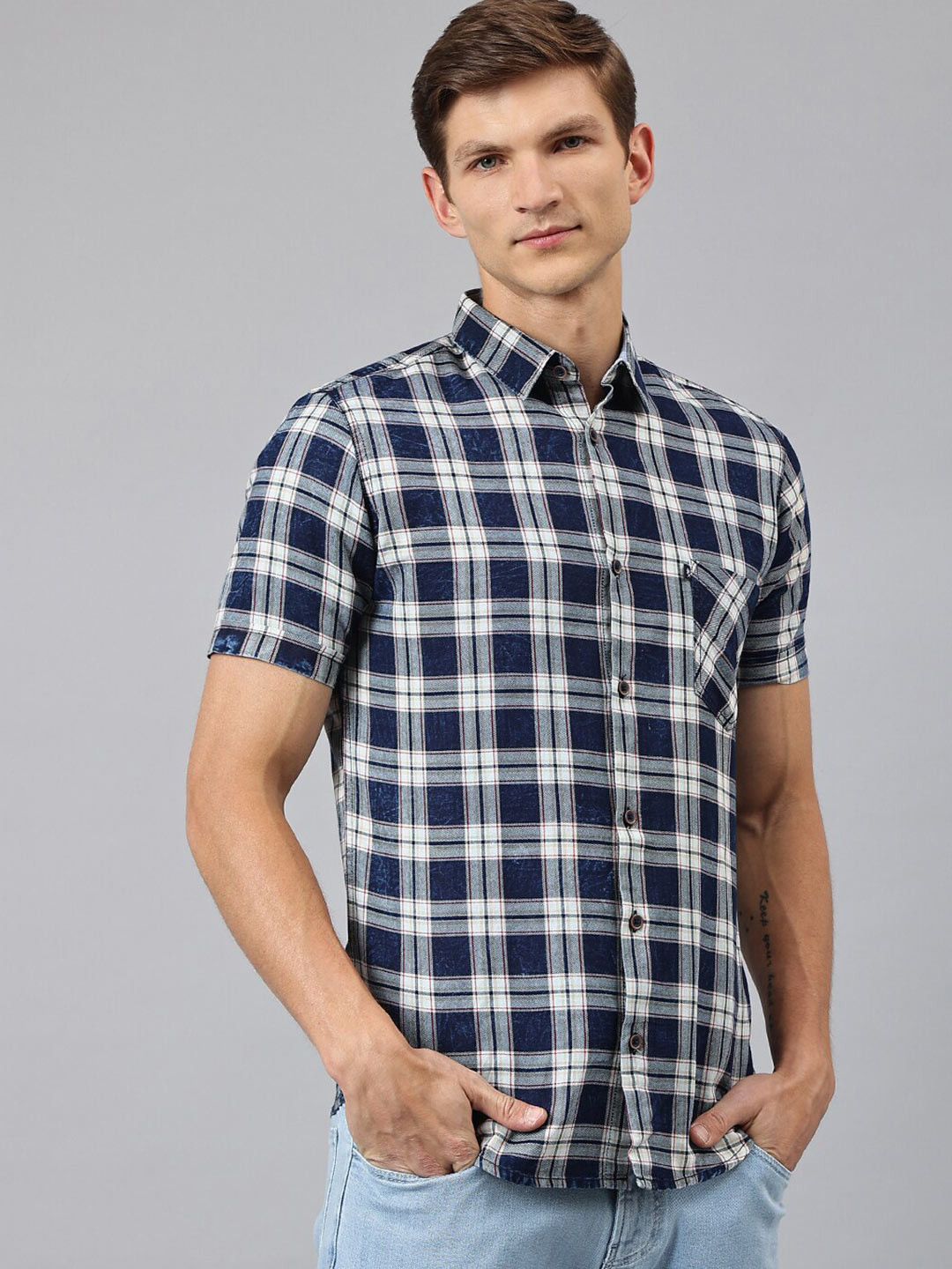 

Thomas Scott Men Cream-Coloured & Navy Blue Tartan Checked Casual Shirt