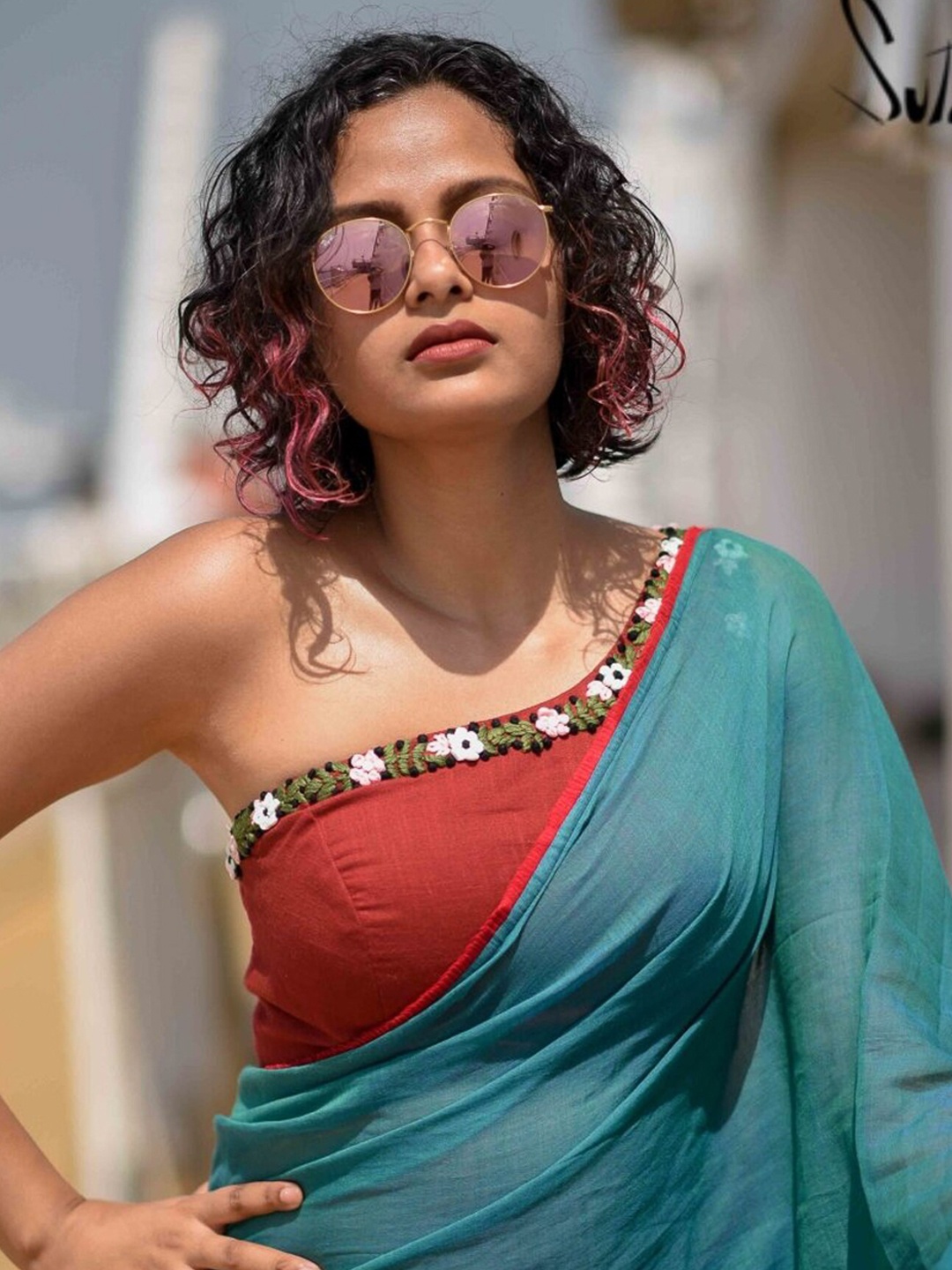 

Suta Women Red Hand Embroidered Cotton Saree Blouse