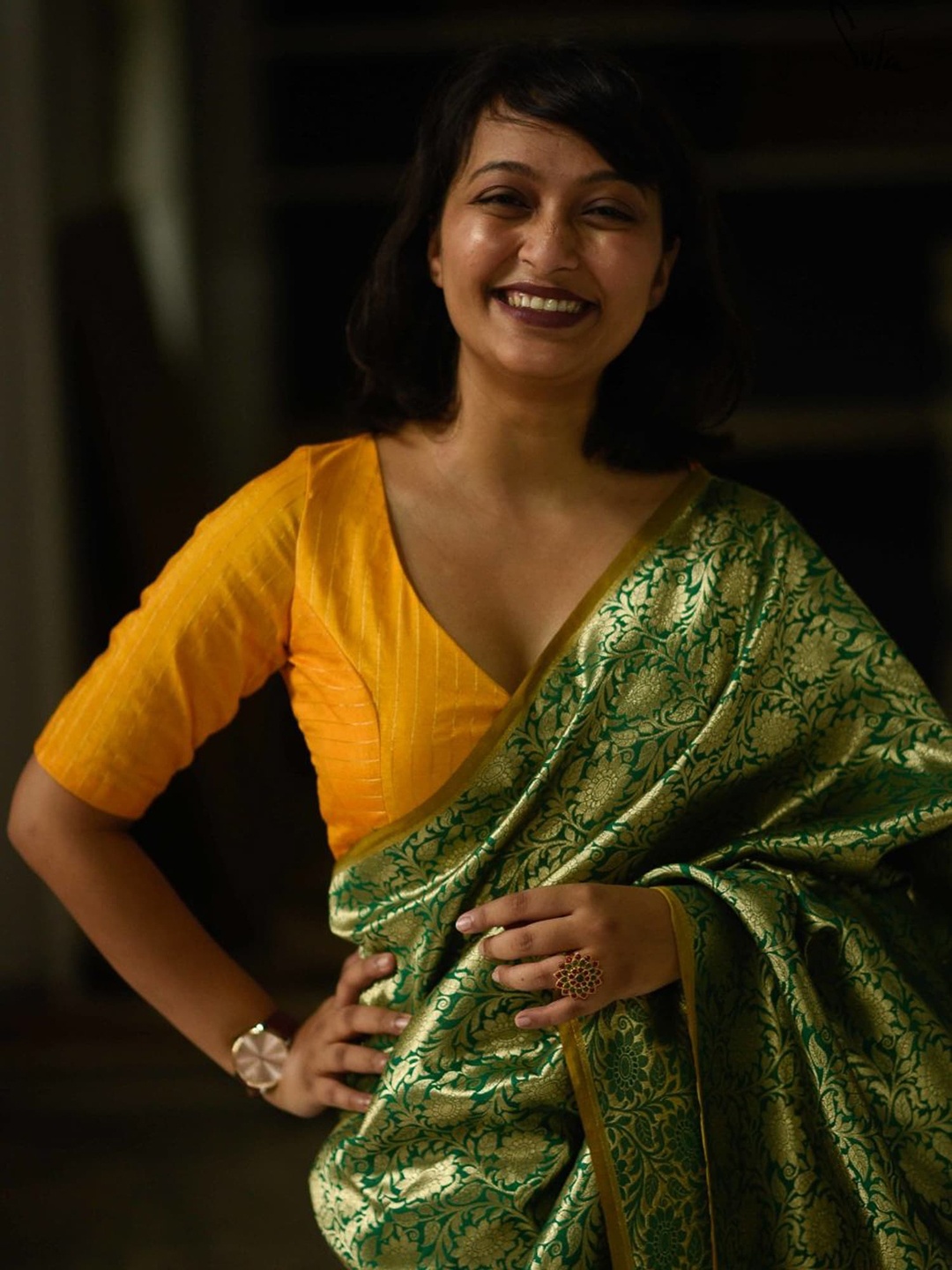 Suta Women Yellow Woven-Design Silk Cotton Saree Blouse