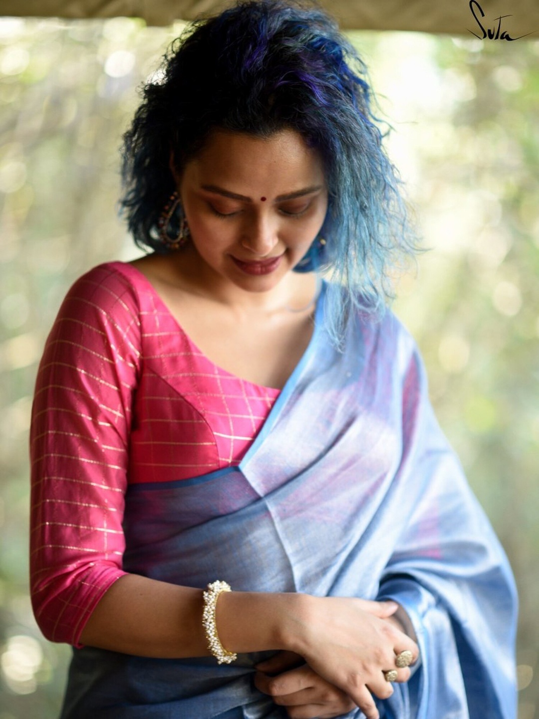 

Suta Women Pink & Gold-Toned Checked Saree Blouse