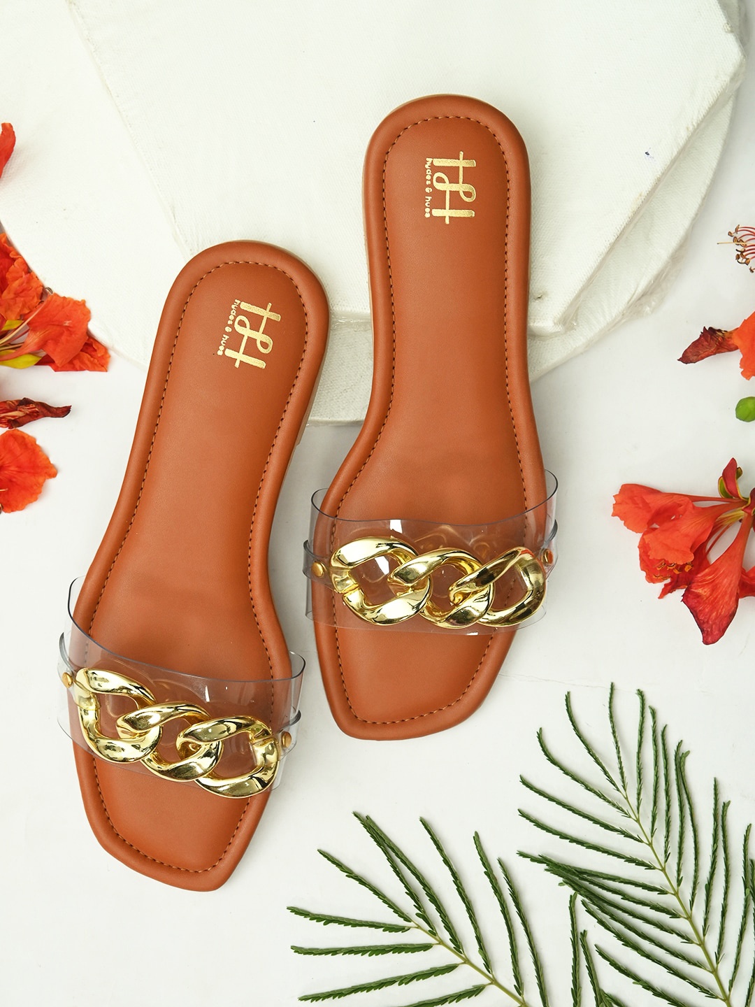 

Hydes N Hues Women Tan Embellished Open Toe Flats