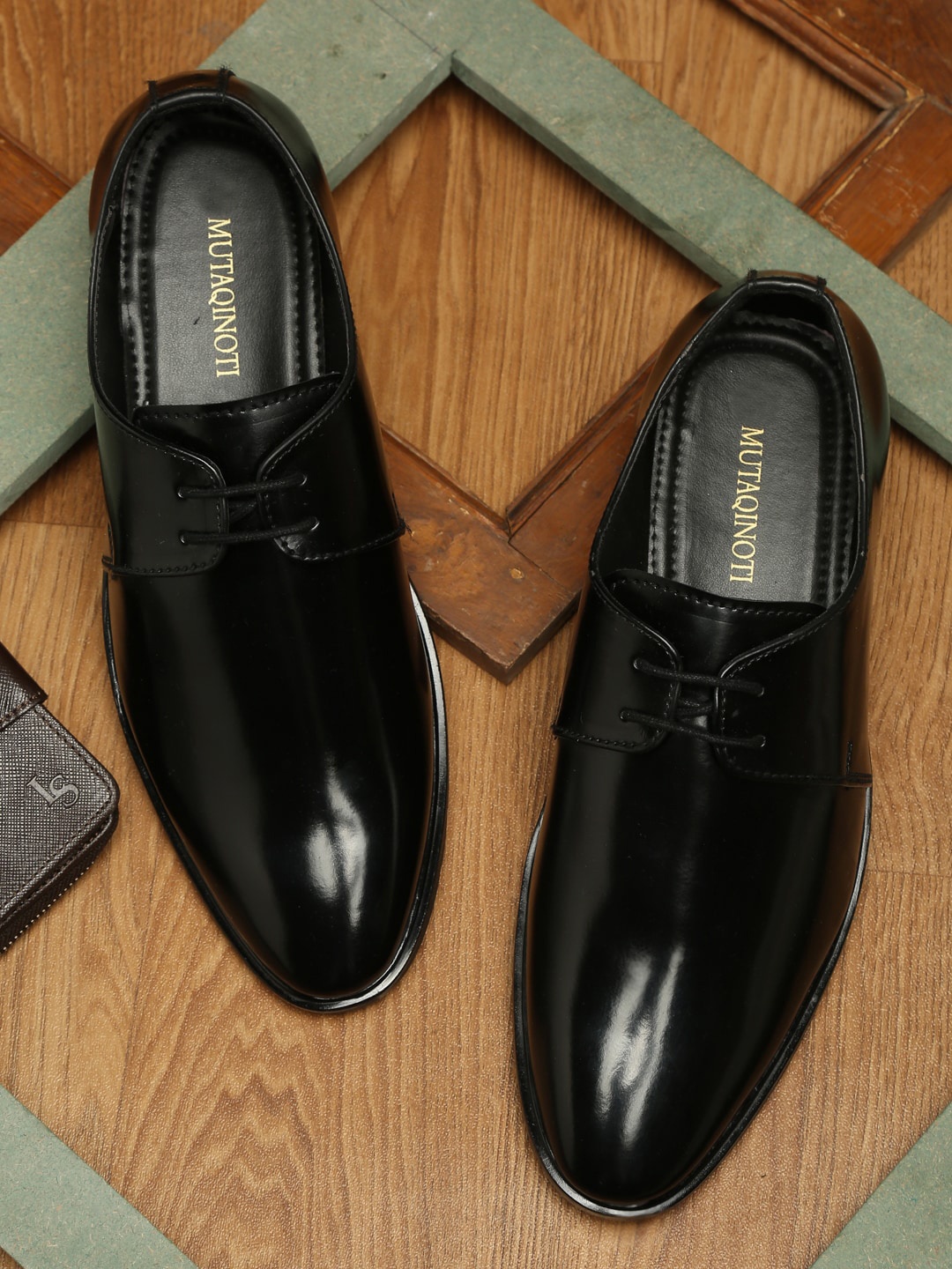 

MUTAQINOTI Men Black Solid Patent Leather Formal Derbys
