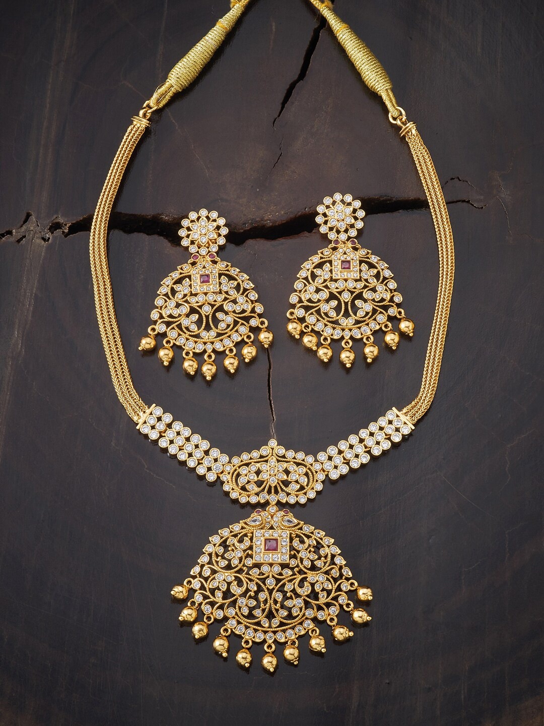 

Kushal's Fashion Jewellery Red Copper Gold-Plated Jewellery Set
