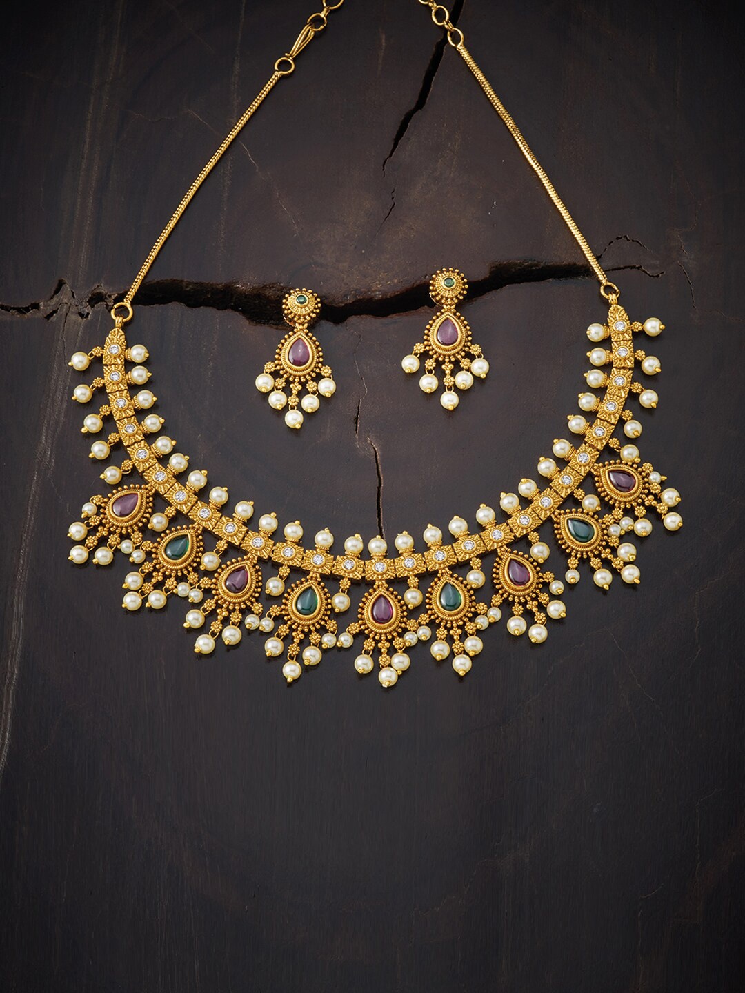 

Kushal's Fashion Jewellery Red & Green Copper Gold-Plated Jewellery Set