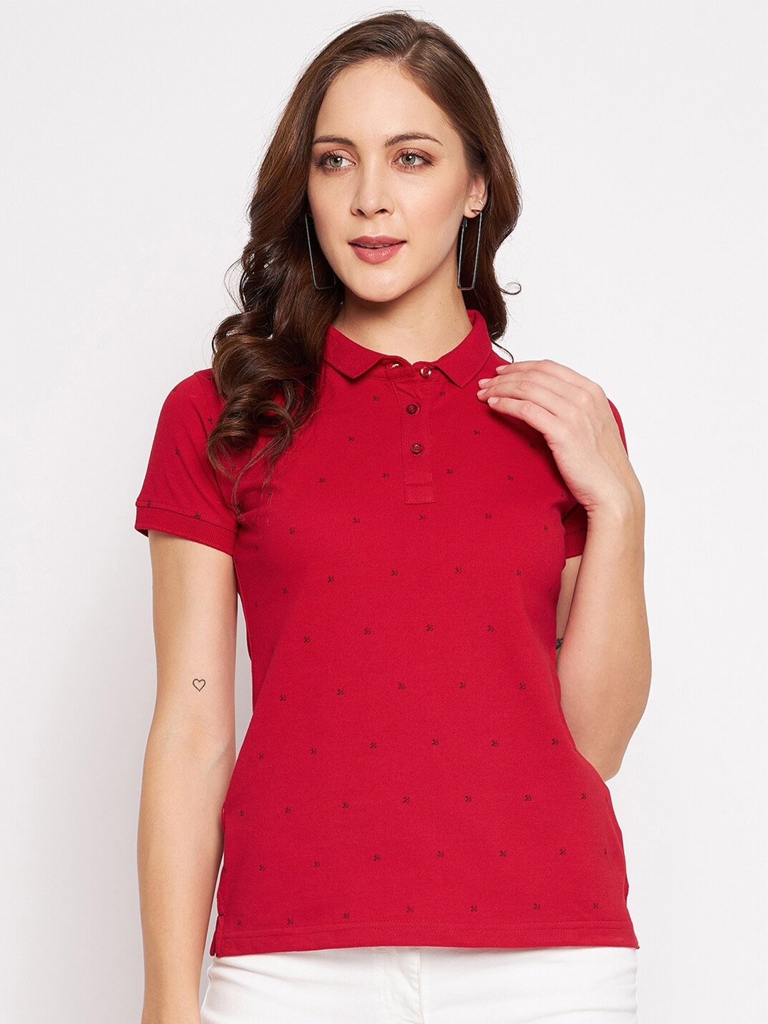 

Okane Women Red Polo Collar Cotton T-shirt