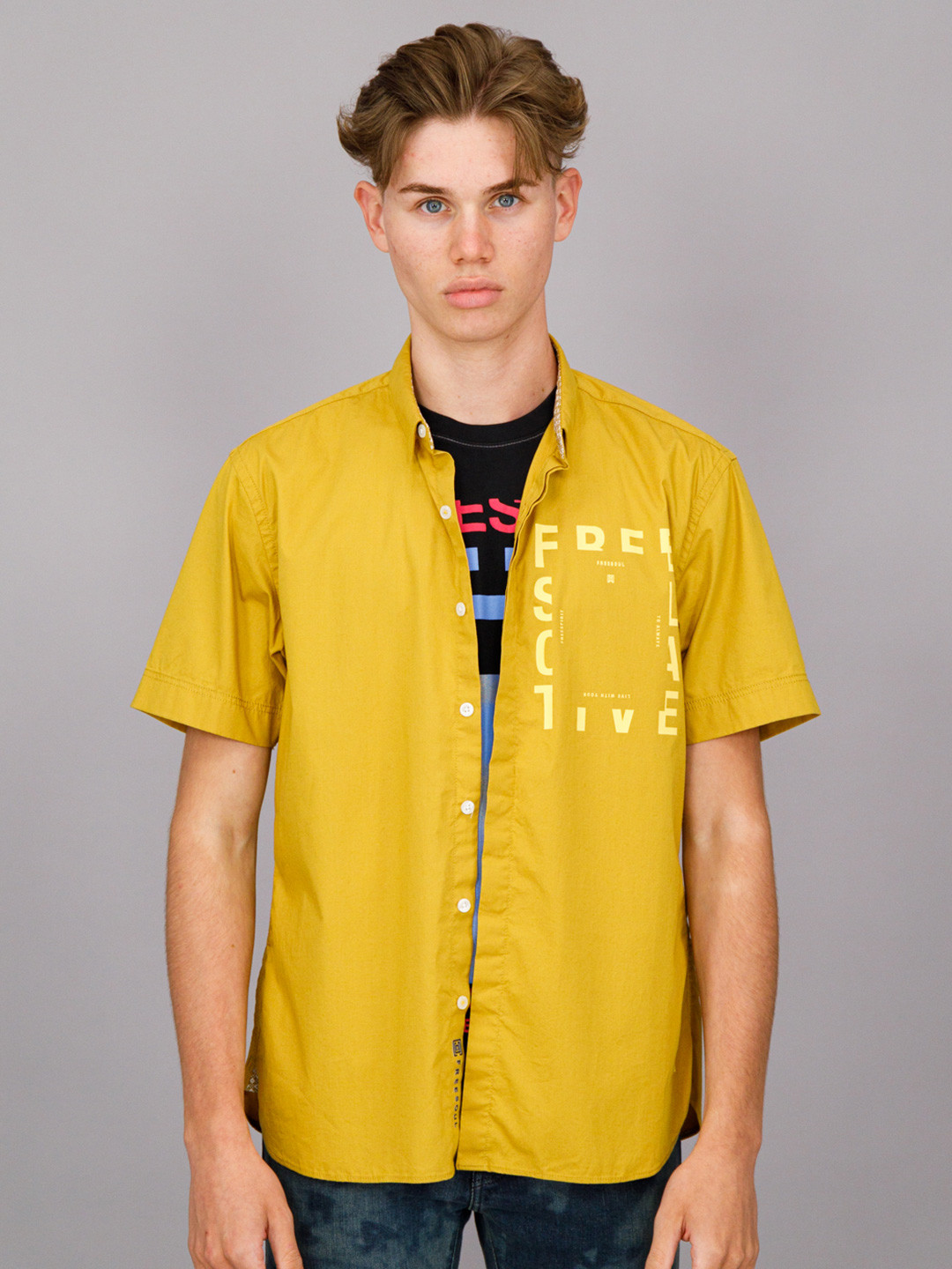 

FREESOUL Men Mustard Yellow Regular Fit Printed Cotton Casual Shirt