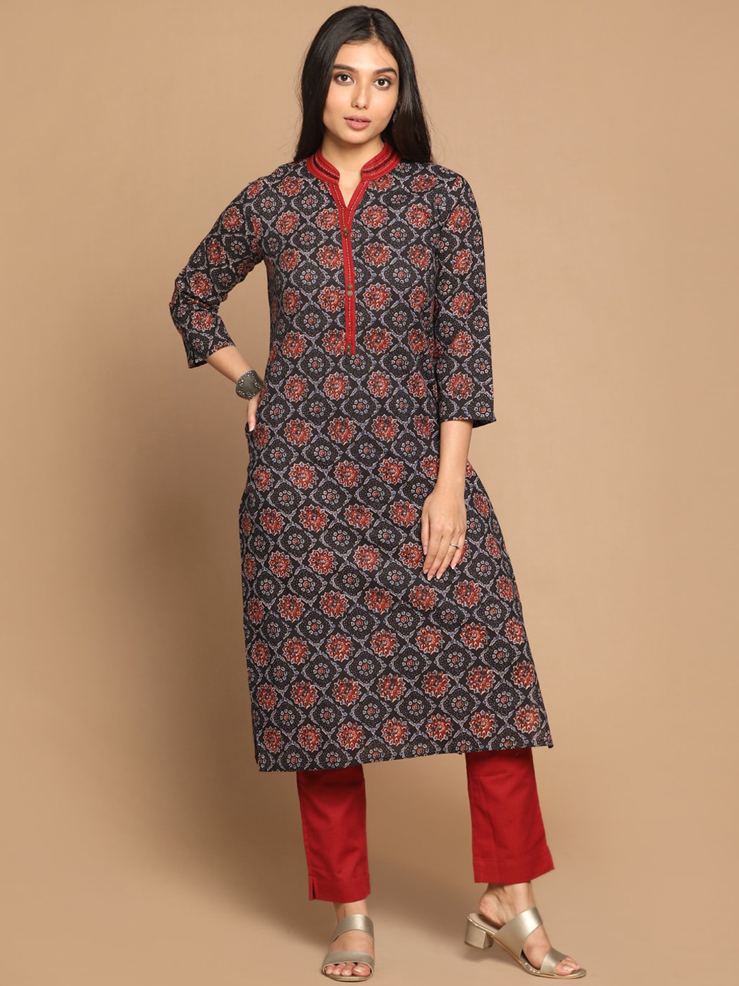 

Earthwear Women Maroon & Black Ajrakh Printed Straight Kurta with Hand Embroidered