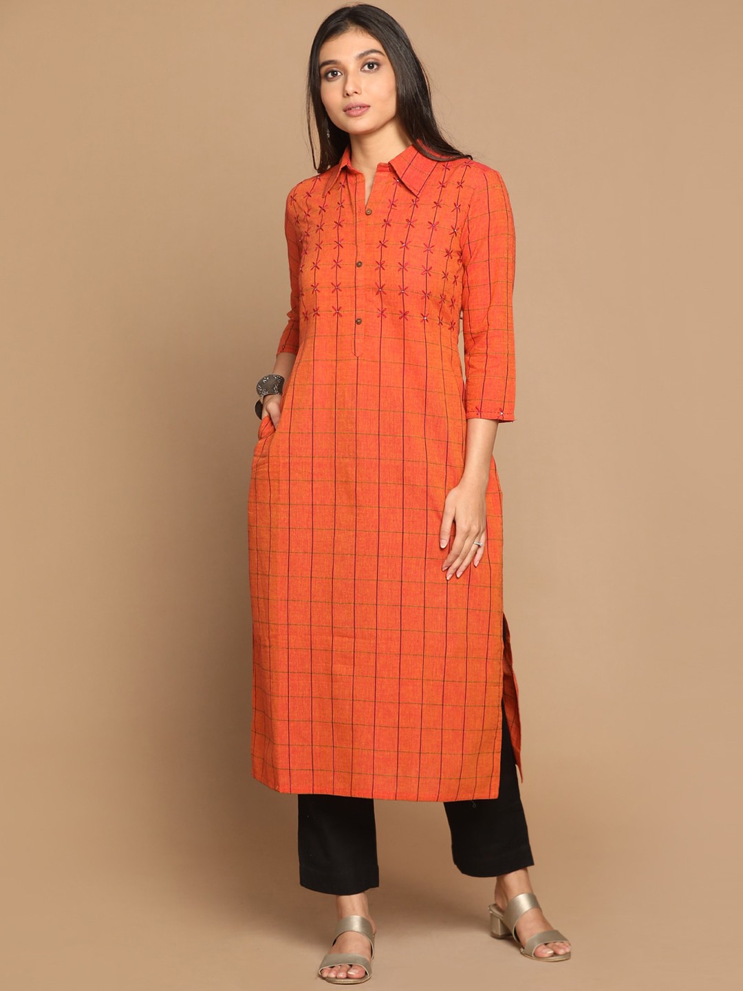 

Earthwear Women Orange Cotton Checks Straight Kurta with Shirt Collar & Hand Embroidery