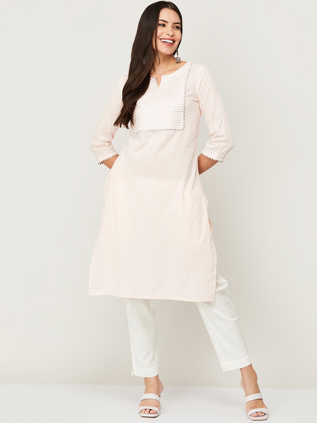 

Melange by Lifestyle Women Pink Yoke Design Zardozi Kurta