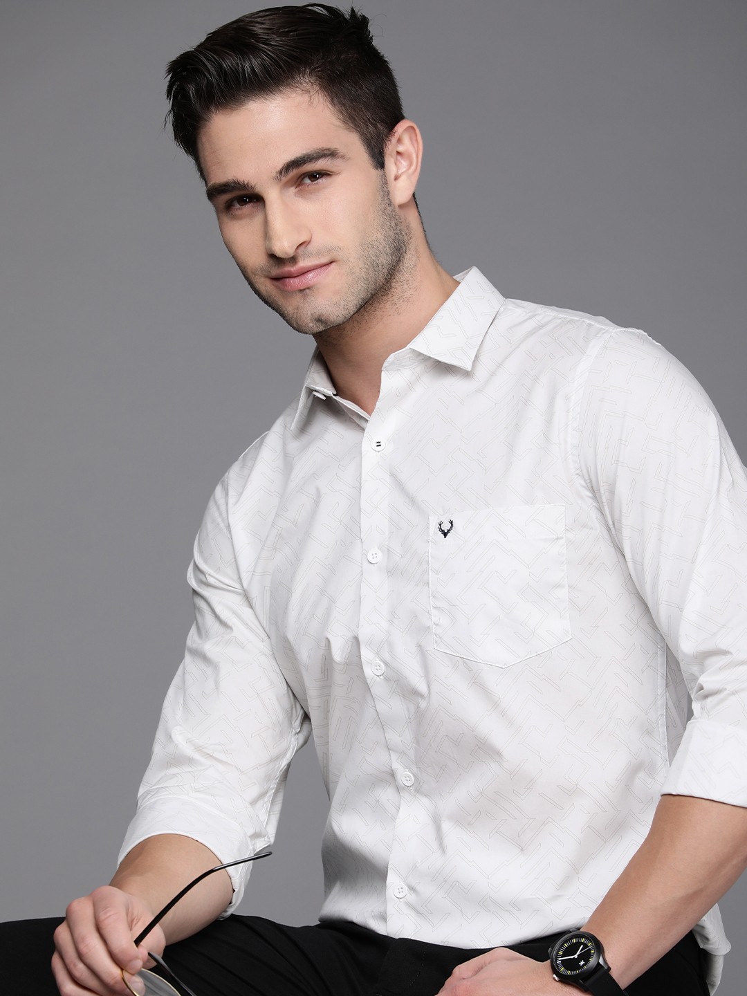 

Allen Solly Men White & Grey Modern Fit Printed Casual Shirt