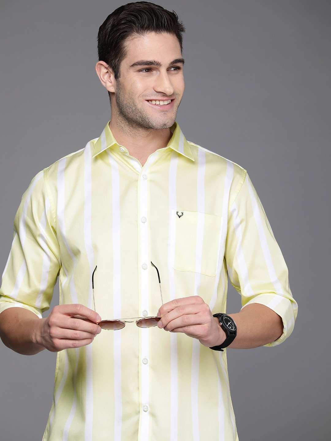 

Allen Solly Men Light Yellow & White Sport Fit Striped Pure Cotton Casual Shirt